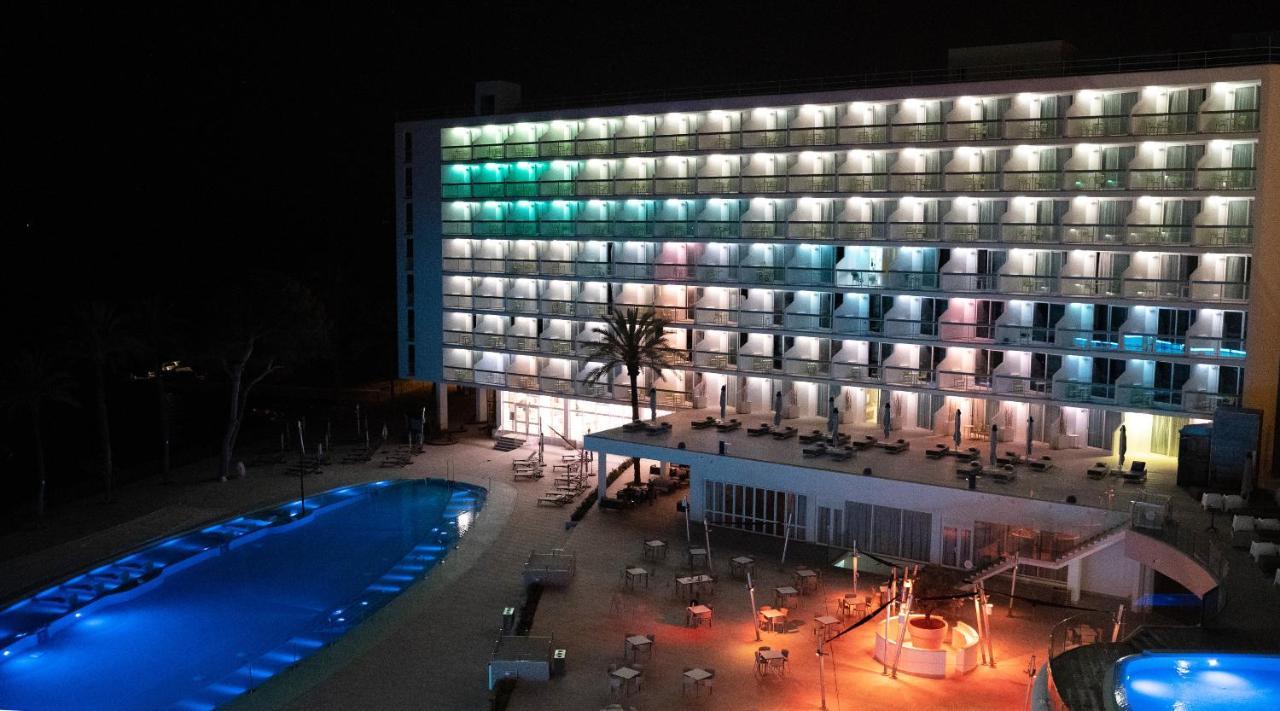 The Ibiza Twiins - 4* Sup Hotel Platja d'en Bossa Eksteriør billede