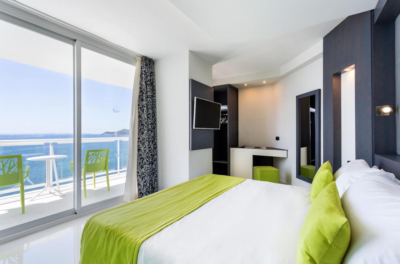 The Ibiza Twiins - 4* Sup Hotel Platja d'en Bossa Eksteriør billede